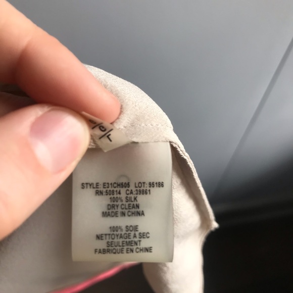 Cute Elie Tahari Top! - Picture 3 of 5